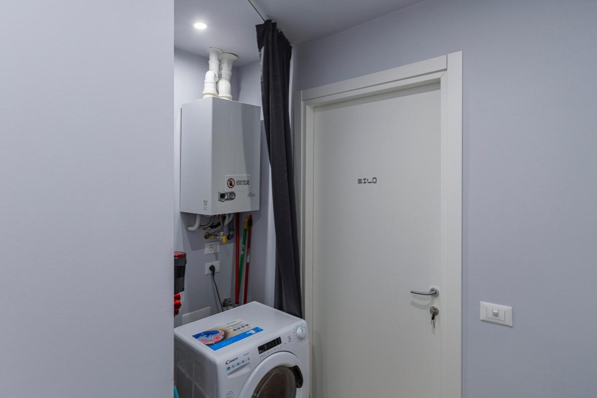 Casa Monti - Pavia City - By Host4U ภายนอก รูปภาพ