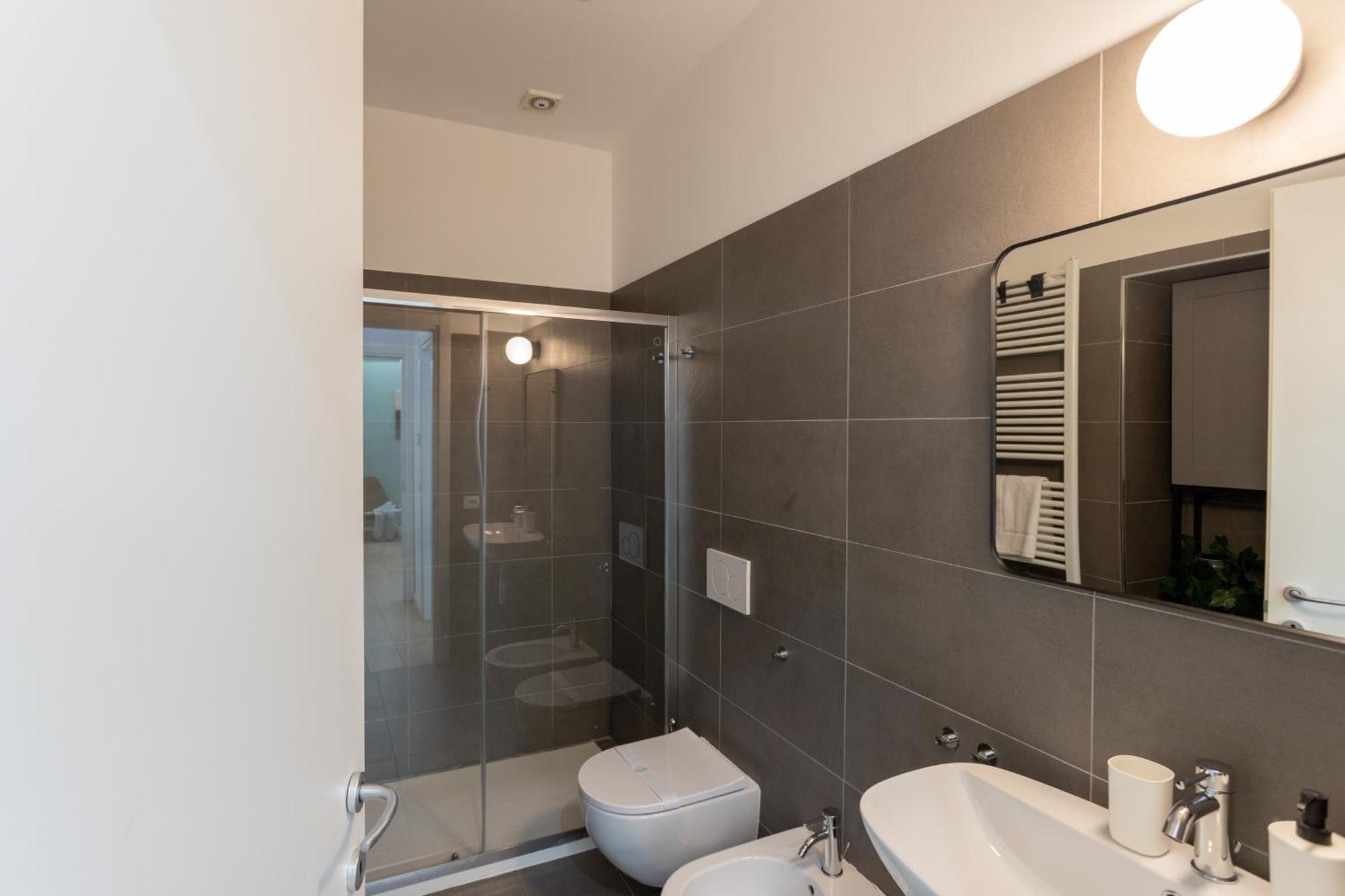 Casa Monti - Pavia City - By Host4U ภายนอก รูปภาพ