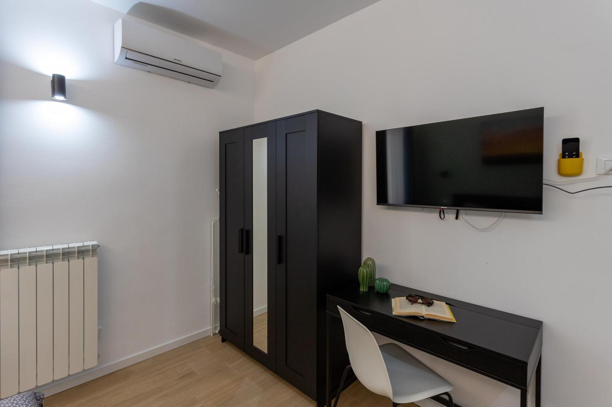 Casa Monti - Pavia City - By Host4U ภายนอก รูปภาพ